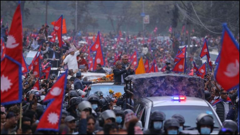 क्यों ‘हिन्दू राष्ट्र’ की वापसी चाहता है नेपाल: चीन-पाकिस्तान-मिशनरियों ने बना लिया अड्डा, 17 साल भ्रष्टाचार-अस्थिरता से तंग जनता की उम्मीद बने ‘राजा’