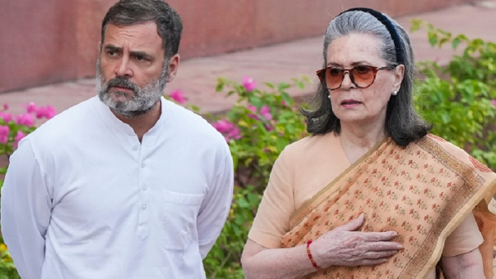 सोनिया-राहुल के खिलाफ चार्जशीट दायर