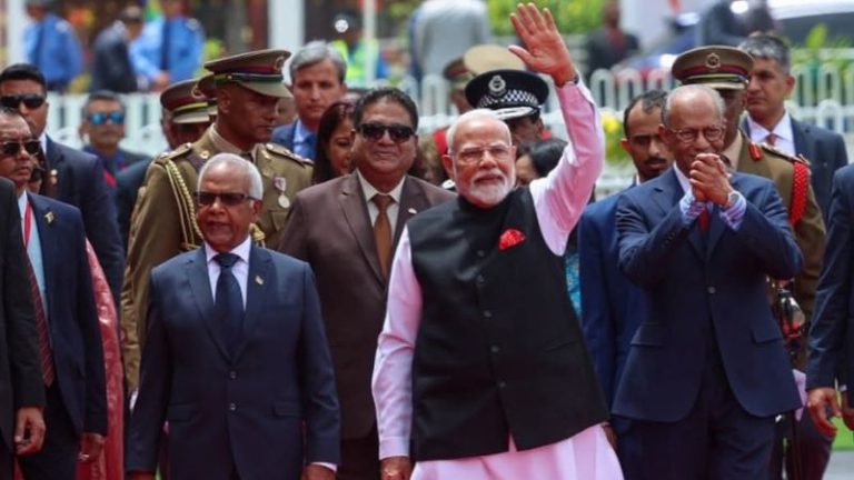 आज हुए कर्नाटक में चुनाव, तो BJP बना लेगी अपनी सरकार: सर्वे ने बताया- भाजपा को मिलेगी 150+ सीटें, कॉन्ग्रेस सिमट जाएगी 60-80 के बीच