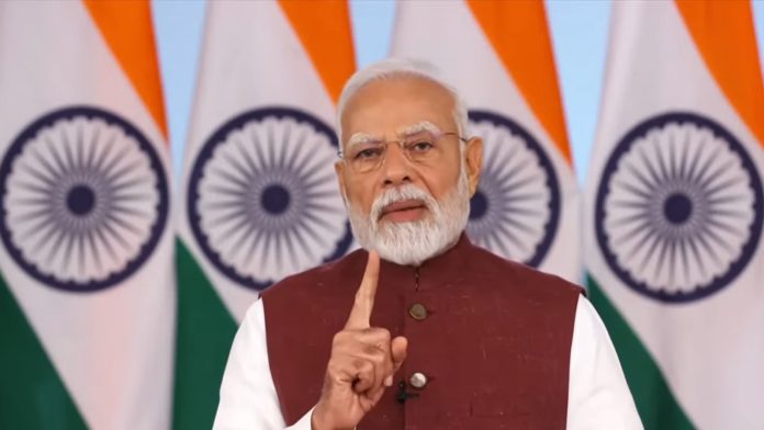 प्रधानमंत्री नरेंद्र मोदी