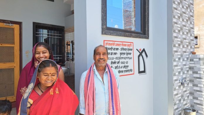 भारत गरीबी कम