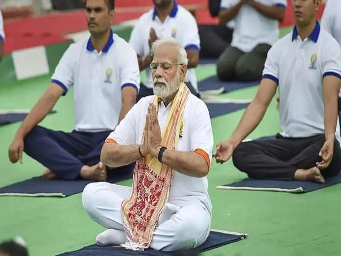 प्रधानमंत्री नरेंद्र मोदी