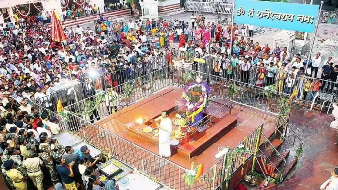 शनि शिंगणापुर मंदिर