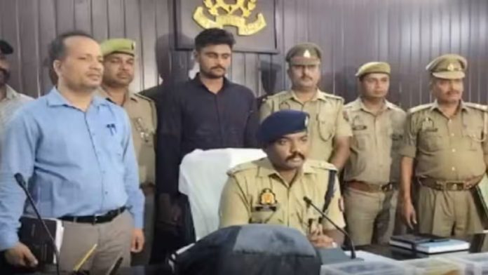 मुनफेद को वाराणसी पुलिस ने पकड़ा