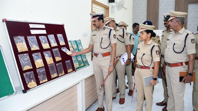 कर्नाटक कर्लबुर्गी सोना जब्त