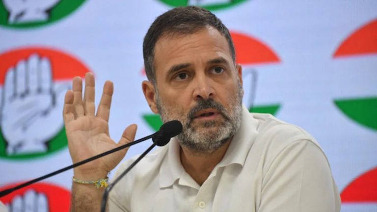 राहुल गाँधी ने कहा- ‘वोट चोरी के 100% सबूत हैं’, इलेक्शन कमीशन ने फैक्ट चेक में खोली पोल: कहा- आधारहीन और झूठी कहानियाँ न गढ़ें, कर्नाटक चुनाव में लगाया था गड़बड़ी का आरोप