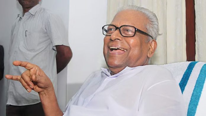 वीएस अच्युतानंदम निधन