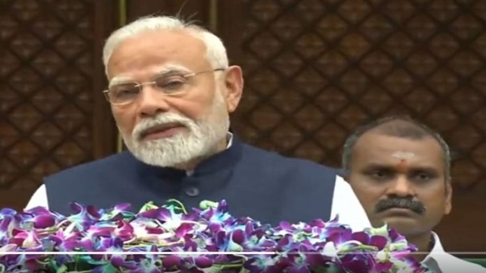 मानसून सत्र से पहले पीएम मोदी