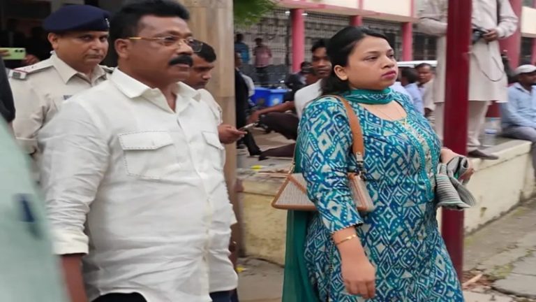 झारखंड में ST समाज की जमीनों को गलत तरीके से हड़पा, पूर्व मंत्री एनोस एक्का समेत 10 को कोर्ट ने पाया दोषी: हाई कोर्ट ने दिए थे CBI जाँच के आदेश