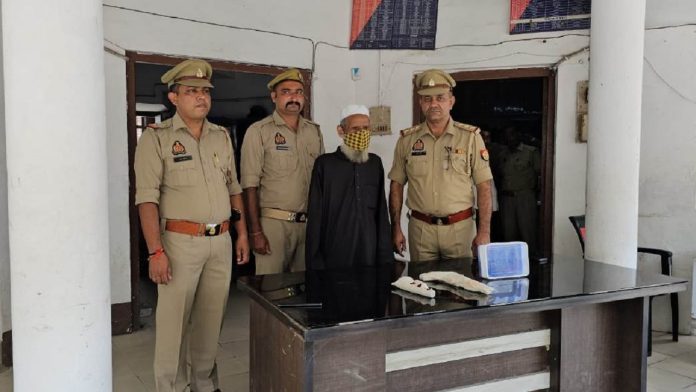 रामपुर पुलिस ने इमाम रहीस को किया गिरफ्तार