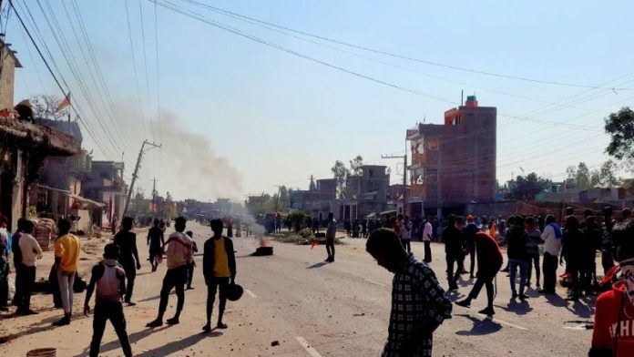 नेपाल हिंदू देवी पथराव