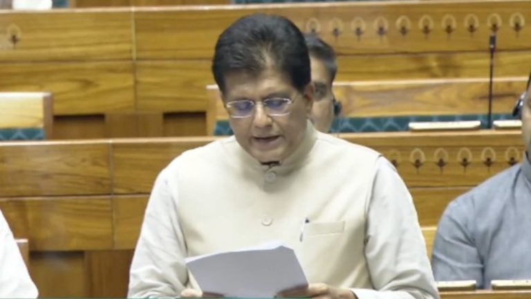 तीसरी बड़ी अर्थव्यवस्था, वैश्विक विकास में 16% हिस्सेदारी… भारत को ‘डेड इकोनॉमी’ कहने वाले ट्रंप को पीयूष गोयल ने दिखाया आईना, 25% टैरिफ पर बोले- राष्ट्रहित से समझौता नहीं