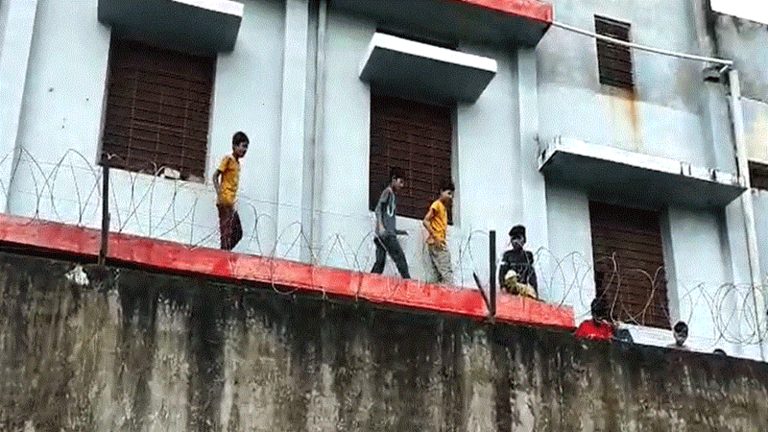 हिंदुओं के देवी-देवता होते हैं नकली…उन्हें मानोगे तो नर्क में जाओगे: अलवर के मिशनरी हॉस्टल में 50+ गरीब बच्चों का हो रहा था ब्रेनवॉश, 2 गिरफ्तार