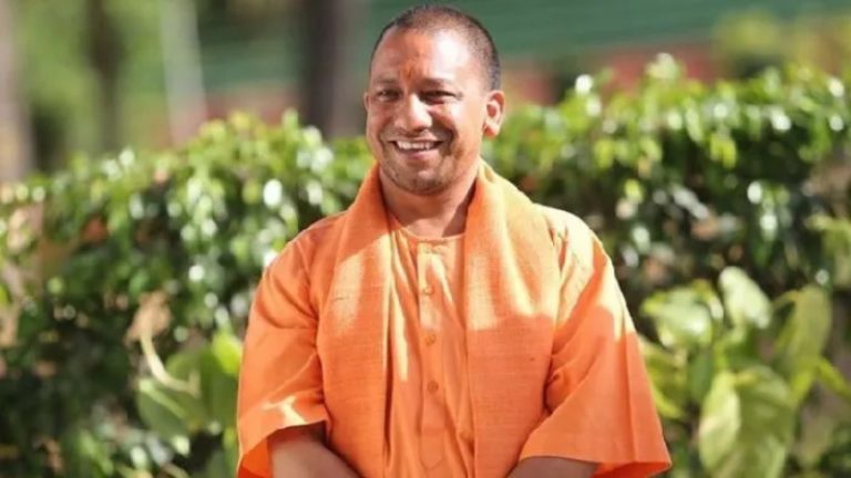 UP CM योगी आदित्यनाथ करेंगे 5 लाख करोड़ रुपए के निवेश प्रोजेक्ट लॉन्च, किसानों-युवाओं को होगा फायदा: खाली पड़ी औद्योगिक जमीनों पर होंगे निर्माण