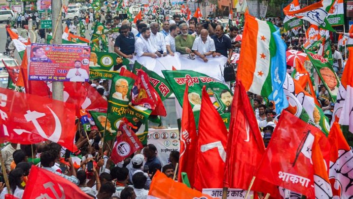 बिहार चुनाव में इंडी गठबंधन ने उतारी दागियों की फौज