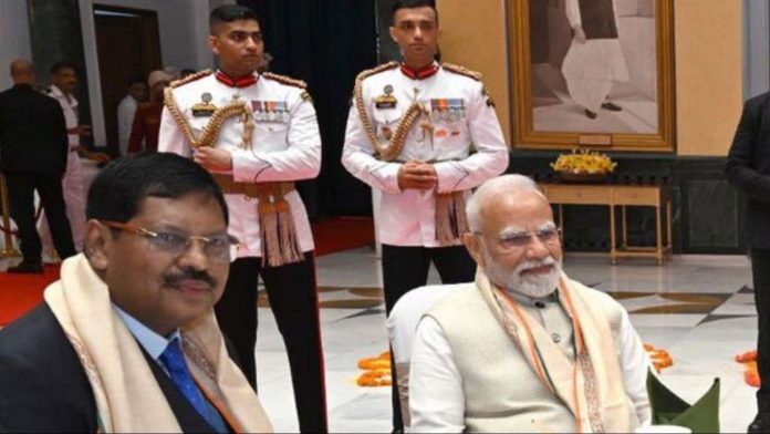 पीएम मोदी और CJI गवई