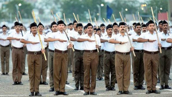 RSS के खिलाफ लगातार बयानबाजी कर रहे हैं कॉन्ग्रेस नेता