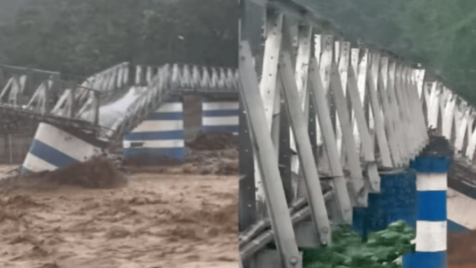 दार्जिलिंग में ढहा पुल