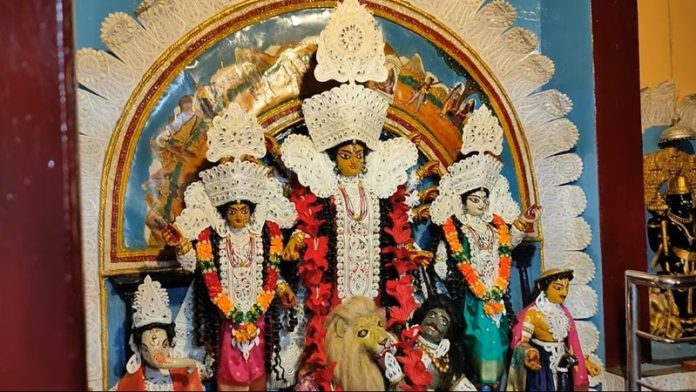 वाराणसी मदनपुरा दुर्गाबाड़ी