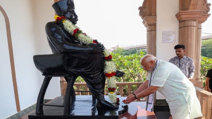 आरएसएस पीएम मोदी