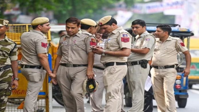 दिल्ली पुलिस