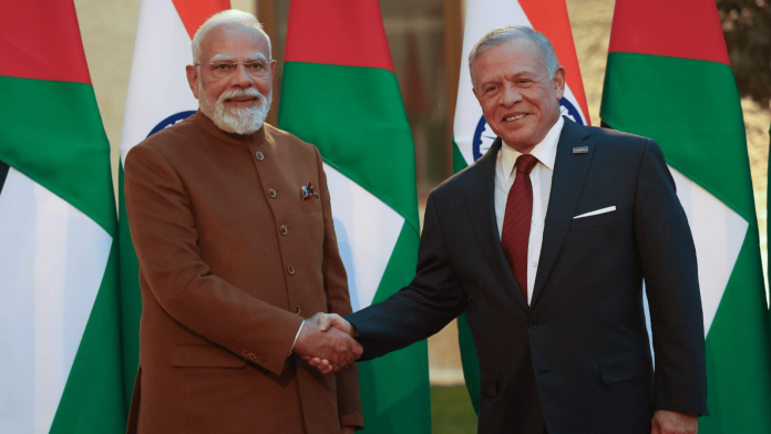 किंग अब्दुल्ला के साथ PM मोदी