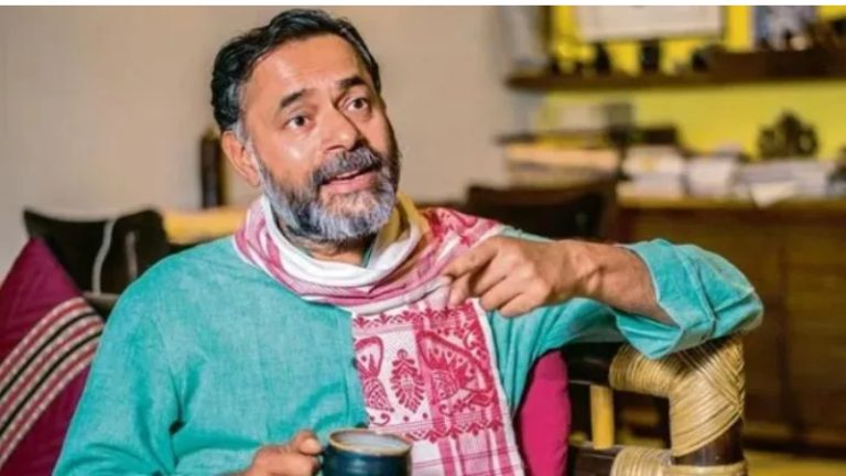 SIR पर योगेंद्र यादव ने फिर फैलाया झूठ: जिनका हुआ निधन या जो चले गए उनके वोट कटने को बताया ‘अधिकार छीनना’, तमिलनाडु से 97 लाख नाम कटने पर रोना रोया