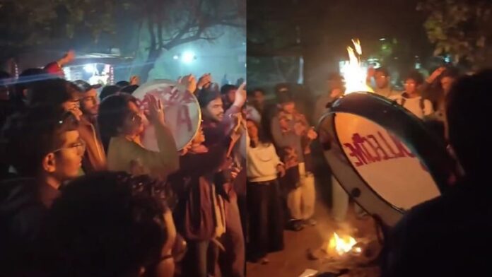 JNU ब्राह्मणवाद नारेबाजी UGC