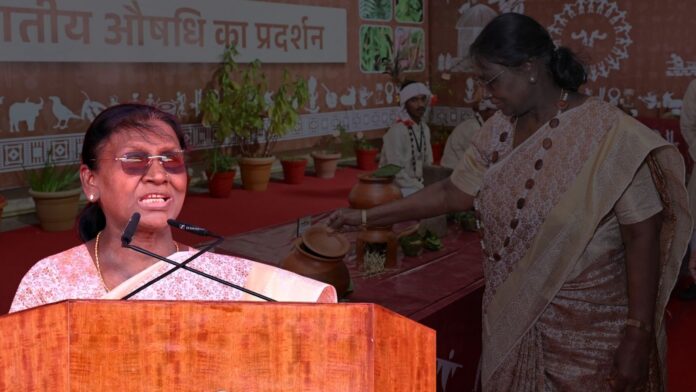 बस्तर में राष्ट्रपति मुर्मू