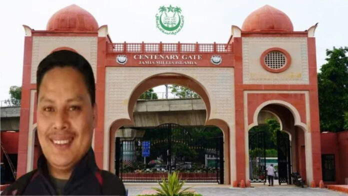 चिंगीज खान, जामिया मिलिया इस्लामिया