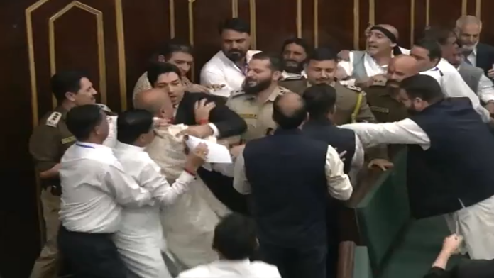 जम्मू कश्मीर विधानसभा बवाल