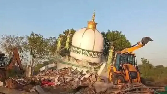 गुजरात अवैध दरगाह