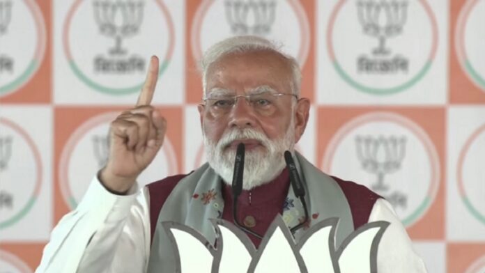 कृष्णानगर में पीएम मोदी