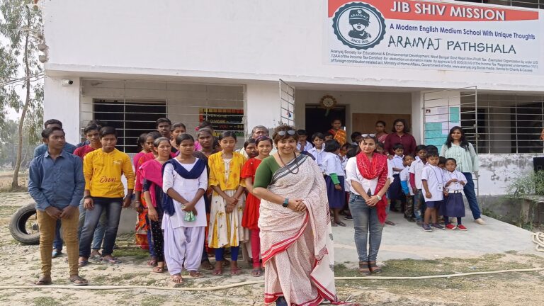 कपड़े फाड़े, बिजली काटी, महिलाओं को घसीटा… बंगाल में TMC गुंडों ने 2 साल पहले किया था मुफ्त शिक्षा देने वाले ‘अरण्यज स्कूल’ पर कब्जा: BJP सरकार आते ही लोगों ने कराया ‘मुक्त’, पढ़ें Ground Report