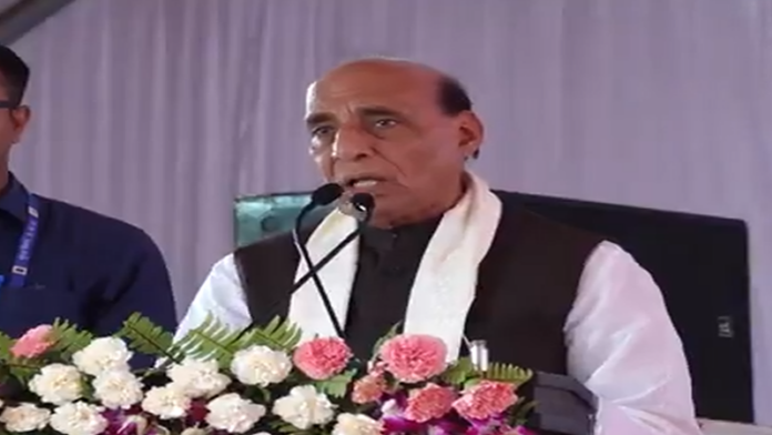 रक्षा मंत्री राजनाथ सिंह