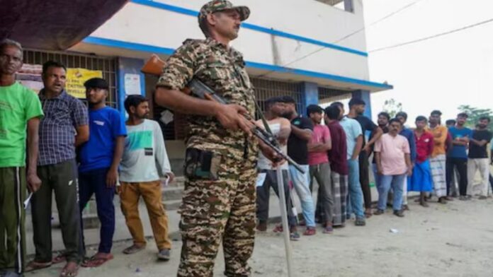 बंगाल फाल्टा मतदान