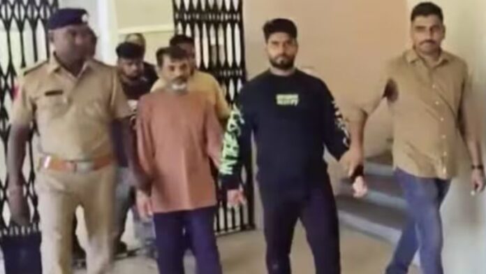 राजस्थान कारोबारी नकली नोटों मुस्लिम सूरत गुजरात बकरीद