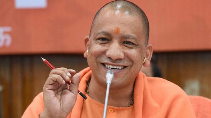 सीएम योगी गंगा एक्सप्रेसवे