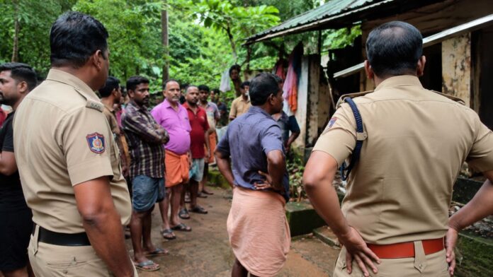 पुलिस ने मारपीट के मामले में 5 लोगों को पकड़ा है (प्रतीकात्मक चित्र: AI)