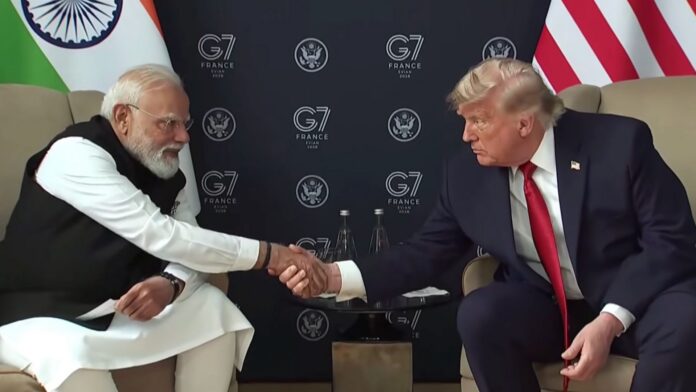 फ्रांस में PM मोदी और ट्रंप की मुलाकात