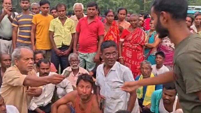 bengal TMC cutmoney बंगाल कटमनी TMC नेता लोग खुले मैदान कूचबिहार