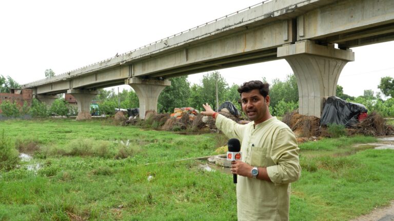 जौहर यूनिवर्सिटी के फायदे के लिए बना ₹150 करोड़ का फ्लाईओवर, आजम खान ने कौड़ियों के भाव जमीनें हड़पीं: रामपुर के ग्रामीणों ने ऑपइंडिया से बयां किया दर्द, पढ़ें ग्राउंड रिपोर्ट