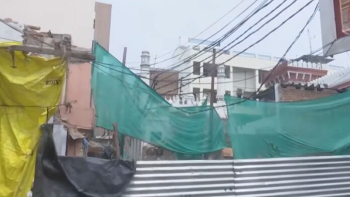 वाराणसी दालमंडी मस्जिद बुलडोजर